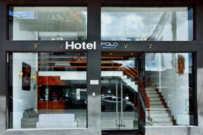Hotel 6